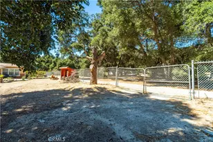 40202 Calle El Clavelito, Green Valley, CA 91390 - Photo 34