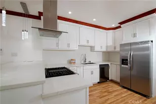 1330 W 48th, Los Angeles, CA 90037 - Photo 4
