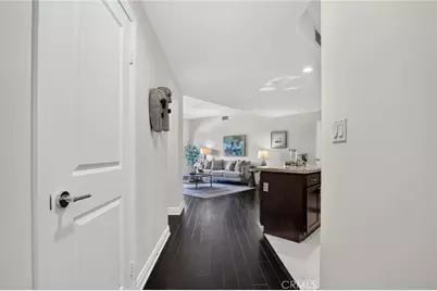 4424 Whitsett Avenue #303, Studio City, CA 91604 - Photo 4