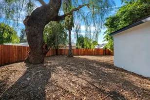 5547 Shoup, Woodland Hills, CA 91367 - Photo 32