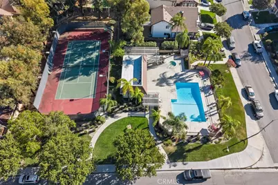 26825 Pamela Drive, Canyon Country, CA 91351 - Photo 36