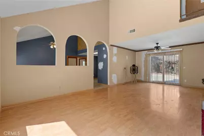 26825 Pamela Drive, Canyon Country, CA 91351 - Photo 10