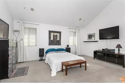8425 Burnet Avenue #6, North Hills, CA 91343 - Photo 18