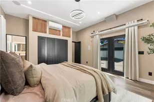 15741 Haynes St, Van Nuys, CA 91406 - Photo 12