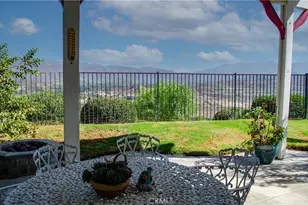 17332 Mt Stephen Ave, Canyon Country, CA 91387 - Photo 20