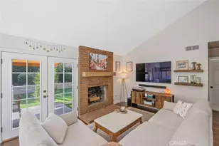 23534 Via Castanet, Valencia, CA 91355 - Photo 6