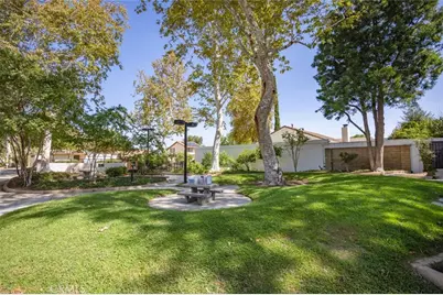 23534 Via Castanet, Valencia, CA 91355 - Photo 48
