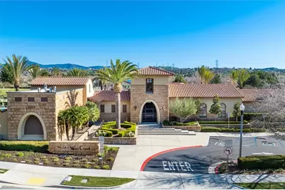 28600 Pietro Drive, Valencia, CA 91354 - Photo 42