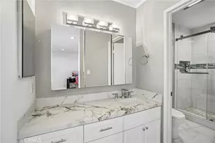 7718 Via Napoli, Burbank, CA 91504 - Photo 24