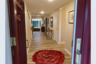 19260 Calahan Street, Northridge, CA 91324 - Photo 2