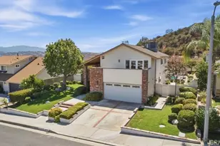 23134 La Granja, Valencia, CA 91354 - Photo 2