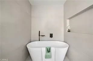9443 McLennan Ave., Northridge, CA 91343 - Photo 16