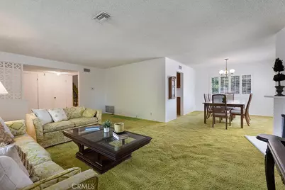 10568 Des Moines, Porter Ranch, CA 91326 - Photo 6