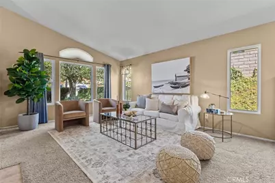 28712 Park Woodland, Saugus, CA 91390 - Photo 6
