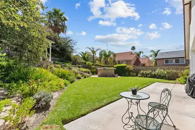 28712 Park Woodland, Saugus, CA 91390 - Photo 38