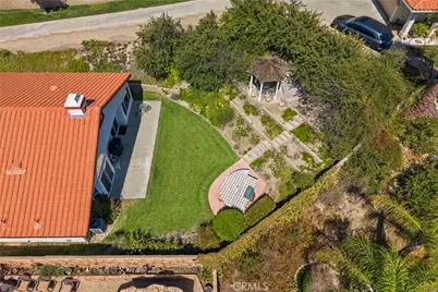 28712 Park Woodland, Saugus, CA 91390 - Photo 48