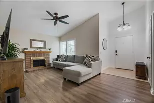 20755 Benz, Saugus, CA 91350 - Photo 6