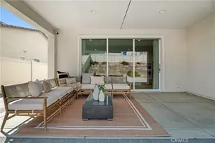 28526 Sparrow, Saugus, CA 91350 - Photo 32