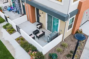 27131 Observation Ct, Valencia, CA 91381 - Photo 8