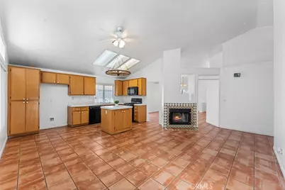5546 Laurel Avenue, Palmdale, CA 93552 - Photo 10