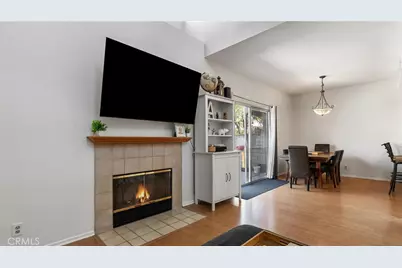 22905 Banyan #228, Saugus, CA 91390 - Photo 6
