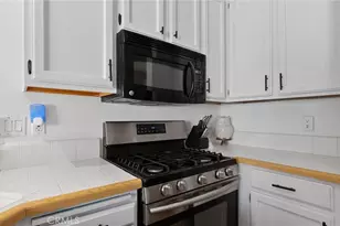 22905 Banyan, Saugus, CA 91390 - Photo 12
