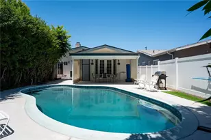 13042 Aetna St, Los Angeles, CA 91401 - Photo 18
