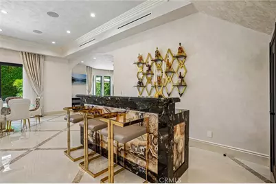 5513 Murietta Avenue, Sherman Oaks, CA 91401 - Photo 10
