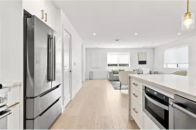 13351 W Cellest Parkway, Pacoima, CA 91331 - Photo 8