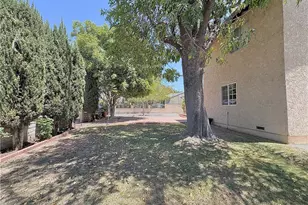 13198 Brand Blvd, San Fernando, CA 91340 - Photo 26