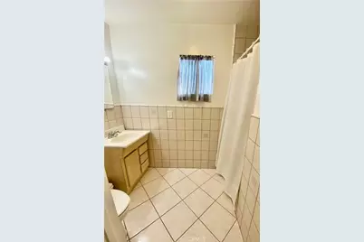 13198 Brand Boulevard, San Fernando, CA 91340 - Photo 28