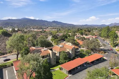 290 Sequoia Court #36, Thousand Oaks, CA 91360 - Photo 32