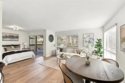 290 Sequoia Court #36, Thousand Oaks, CA 91360 - Photo 2