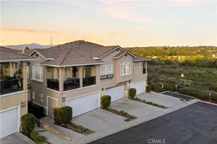 24157 Arrowhead Ct, Valencia, CA 91354 - Photo 2