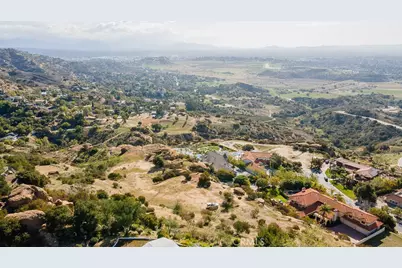 9261 Rocky Mesa Place, West Hills, CA 91304 - Photo 6