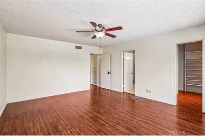 12500 McLennan Avenue, Granada Hills, CA 91344 - Photo 34