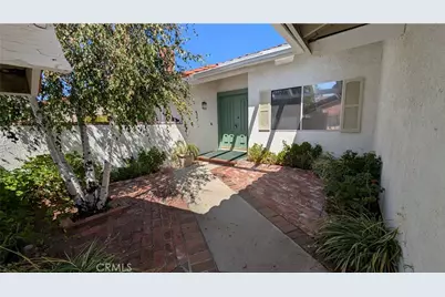 28859 Michelle Drive, Agoura Hills, CA 91301 - Photo 2