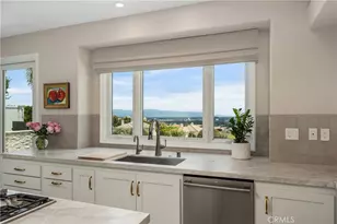 24918 Vista Verenda, Woodland Hills, CA 91367 - Photo 12