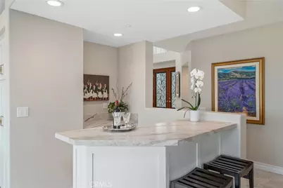 24918 Vista Verenda, Woodland Hills, CA 91367 - Photo 18