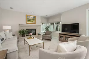 24918 Vista Verenda, Woodland Hills, CA 91367 - Photo 20