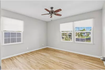 17062 San Fernando Mission Boulevard, Granada Hills, CA 91344 - Photo 12