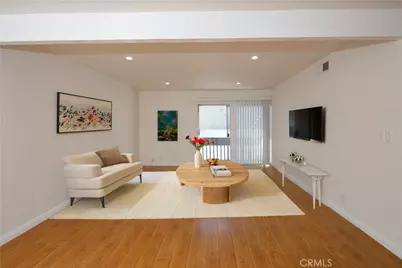 18620 Hatteras St #249, Tarzana, CA 91356 - Photo 1