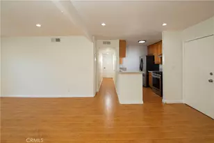 18620 Hatteras St, Tarzana, CA 91356 - Photo 4