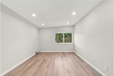 27175 Rio Garza, Valencia, CA 91354 - Photo 20