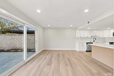 27175 Rio Garza, Valencia, CA 91354 - Photo 6