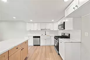 27175 Rio Garza, Valencia, CA 91354 - Photo 10