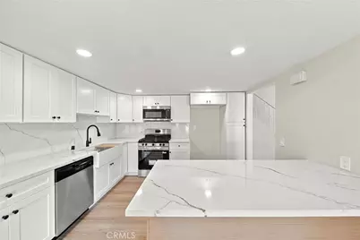 27175 Rio Garza, Valencia, CA 91354 - Photo 8