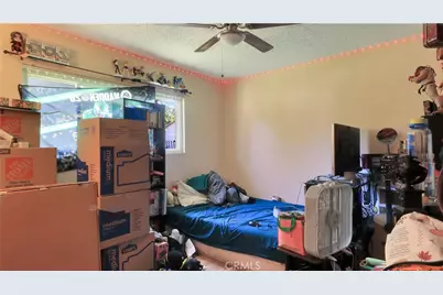 29751 Cromwell, Val Verde, CA 91384 - Photo 18