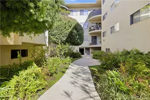 5400 Lindley Ave, Encino, CA 91316 - Photo 32