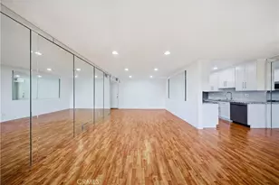 5400 Lindley Ave, Encino, CA 91316 - Photo 6
